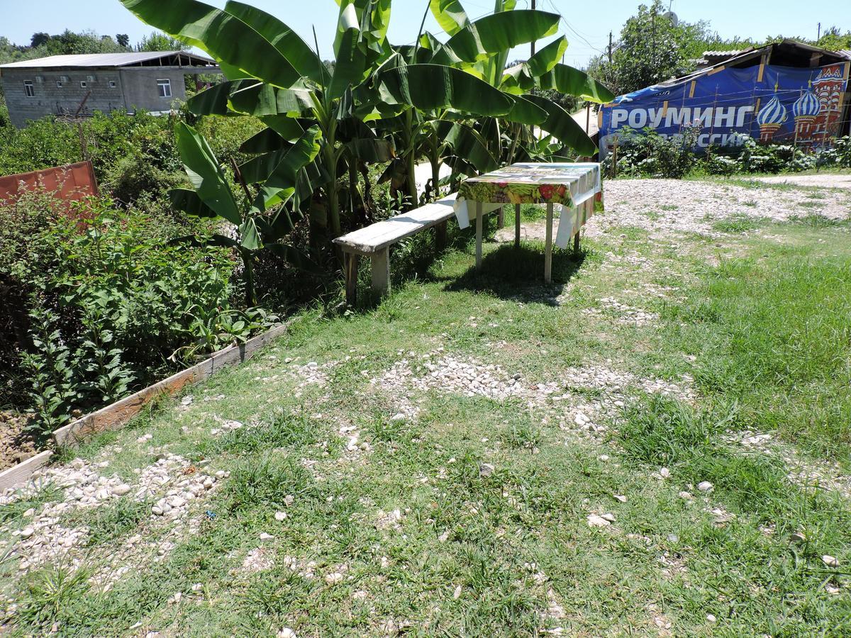 New Athos Guesthouse U Moti المظهر الخارجي الصورة