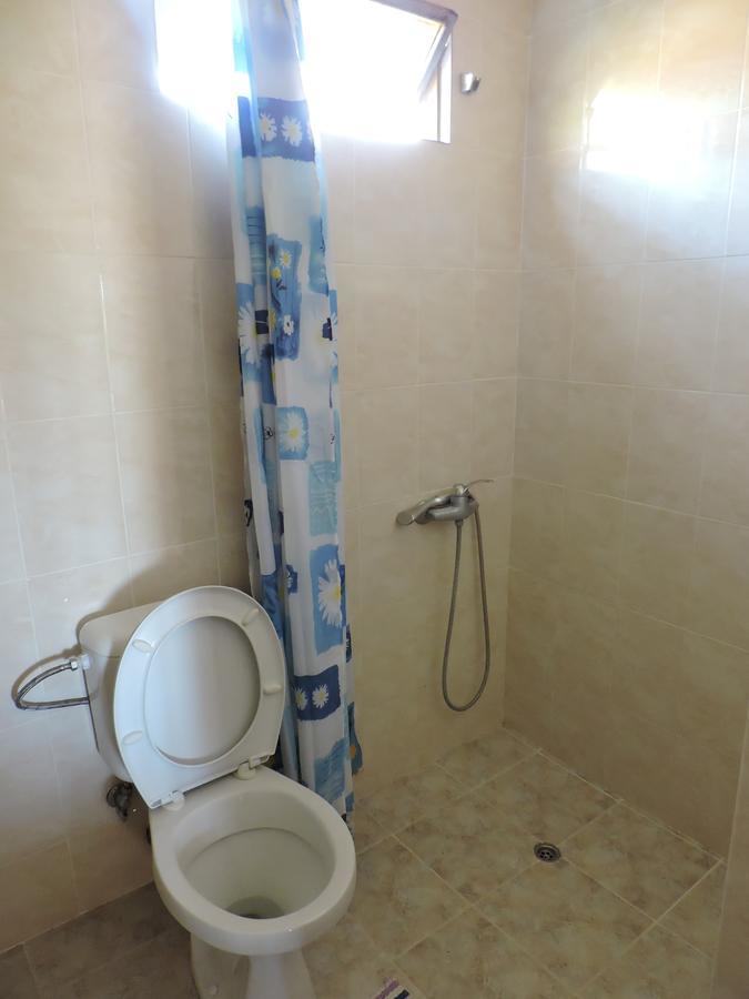 New Athos Guesthouse U Moti المظهر الخارجي الصورة